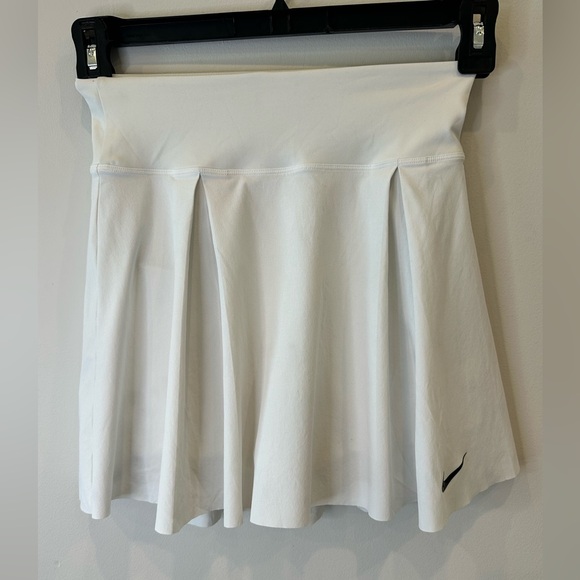 Nike Dresses & Skirts - Nike Dri-FIT Pleated Tennis Skirt | White XS | Built-In Shorts | Athletic Skort